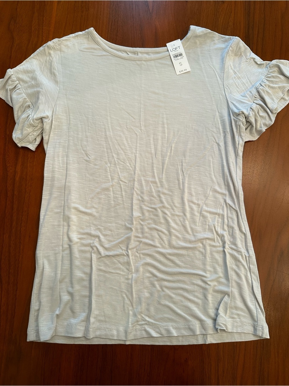 Bundle! NWT LOFT Women’s Light Gray Short Sleeve Tee & Black Sleeveless Tank - Picture 3 of 6
